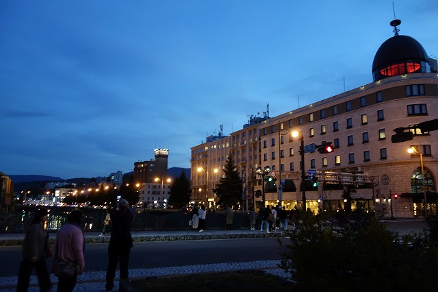 ���M�^��