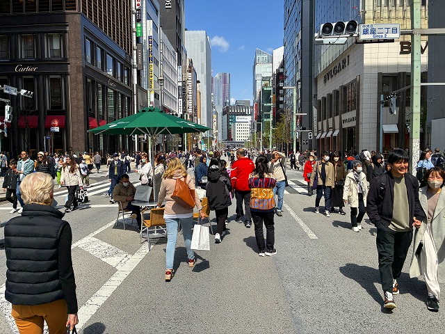 銀座歩行者天国