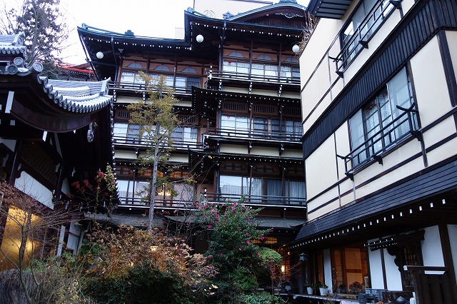 歴史の宿金具屋