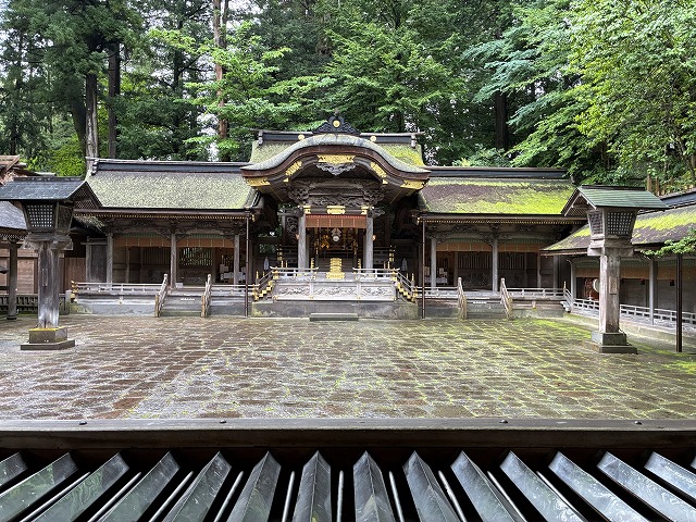 諏訪大社 上社 本宮 