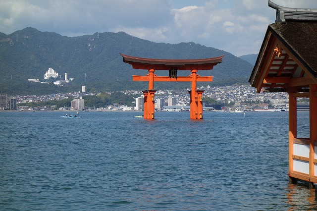 厳島神社