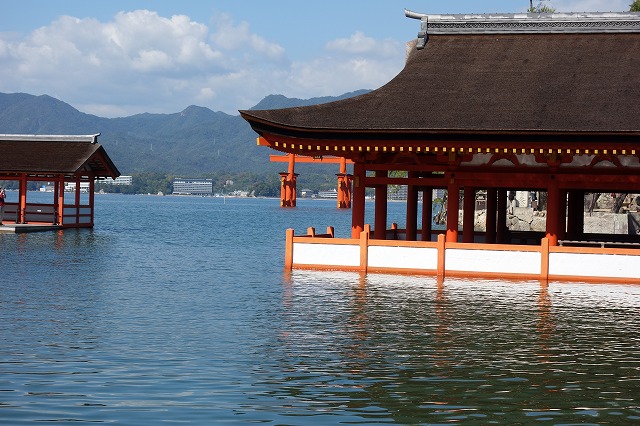 厳島神社
